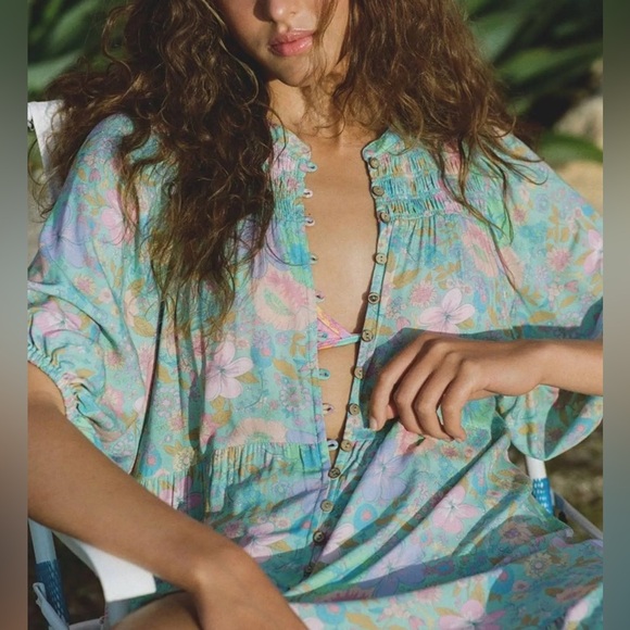 Spell hibiscus lane button through gown- lagoon NWT - Picture 5 of 10